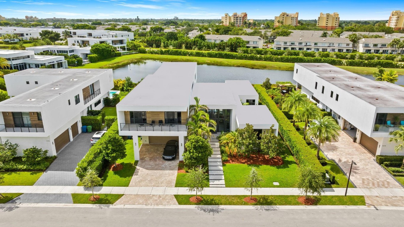 Weston Estates 181-168 B - Residential