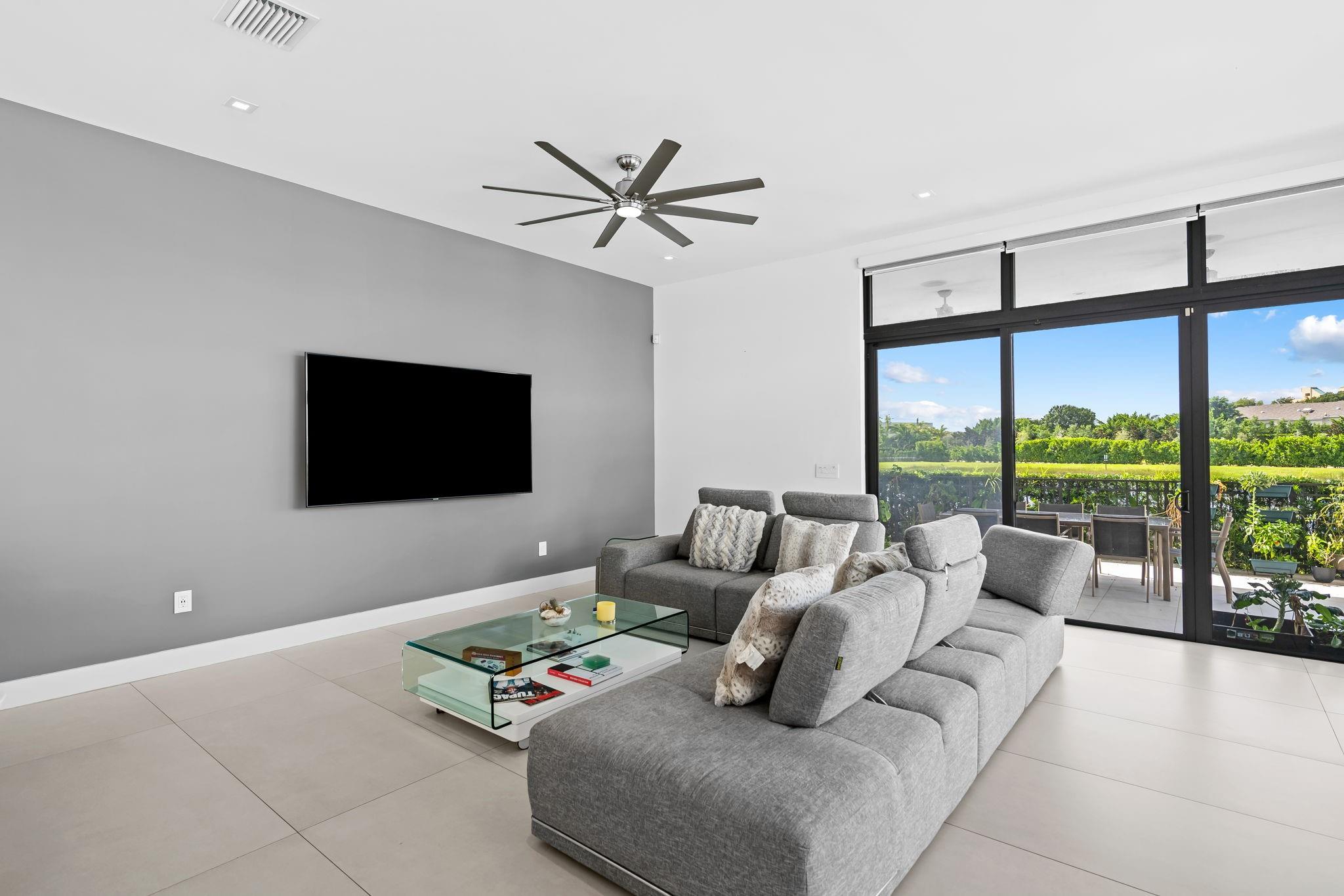 Weston Estates 181-168 B - Residential