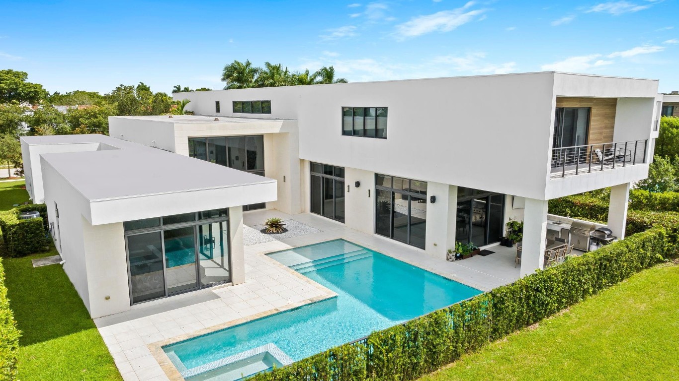 Weston Estates 181-168 B - Residential