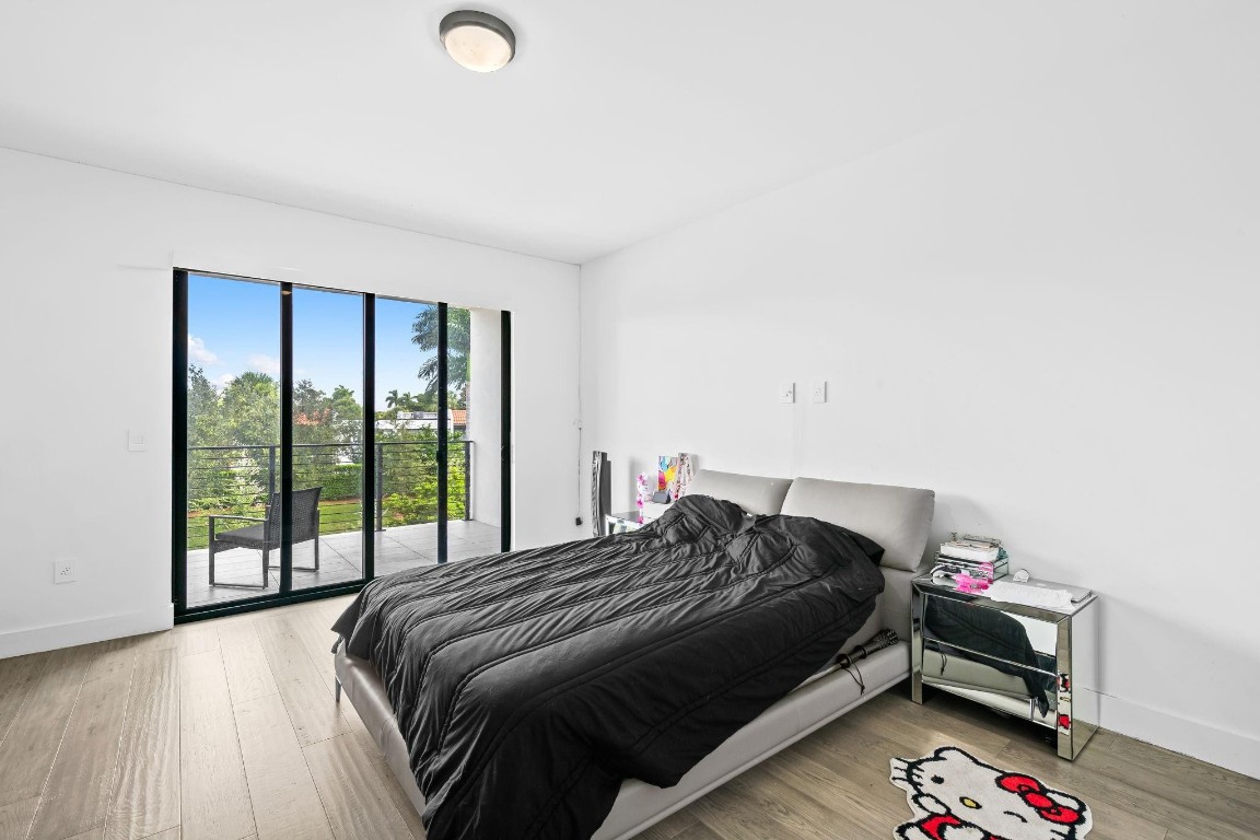 Weston Estates 181-168 B - Residential