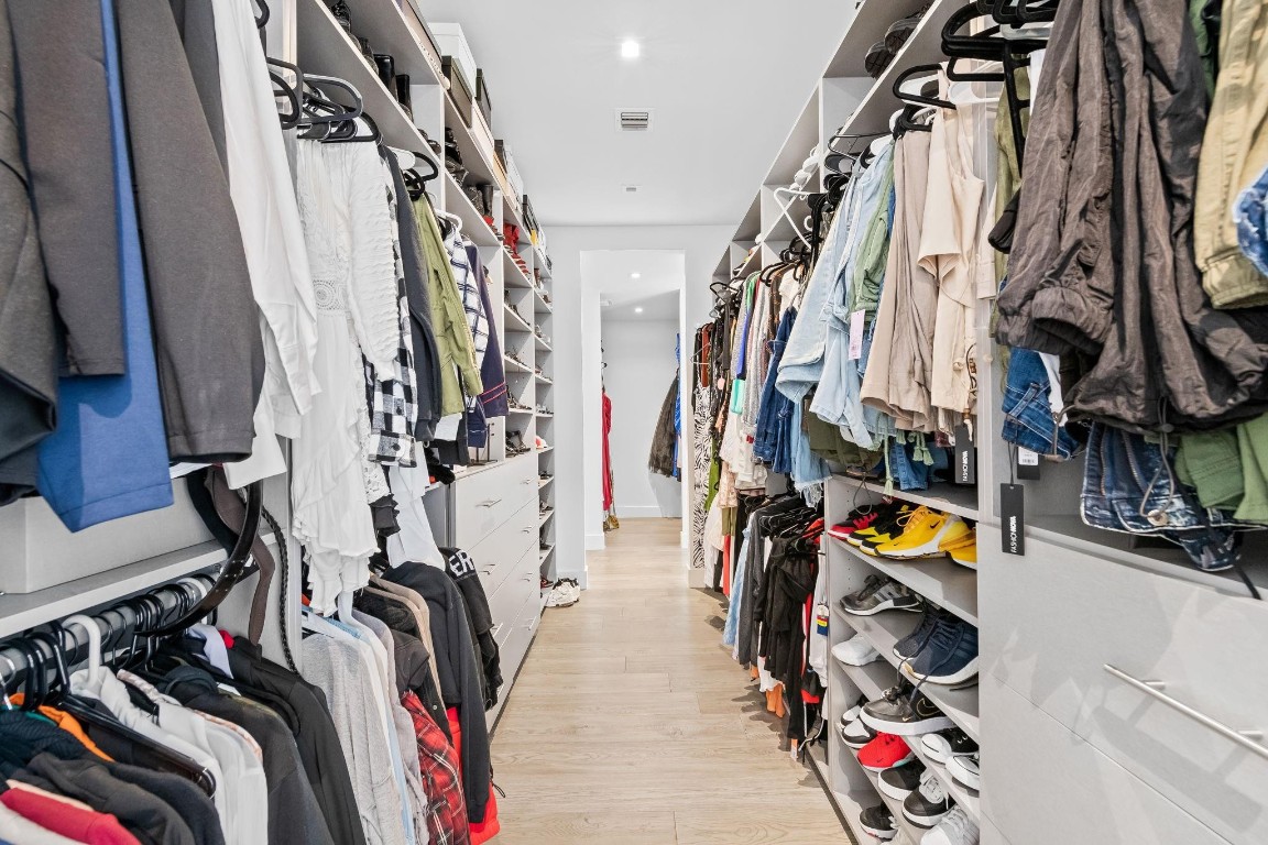 Weston Estates 181-168 B - Residential