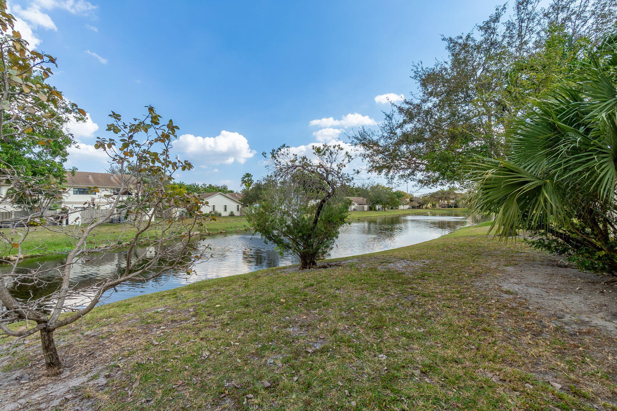 PINES OF OAKLAND - Residential