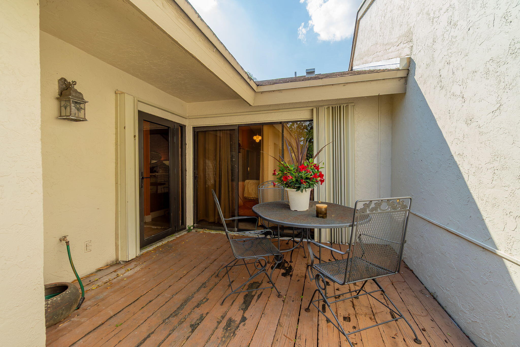 PINES OF OAKLAND - Residential