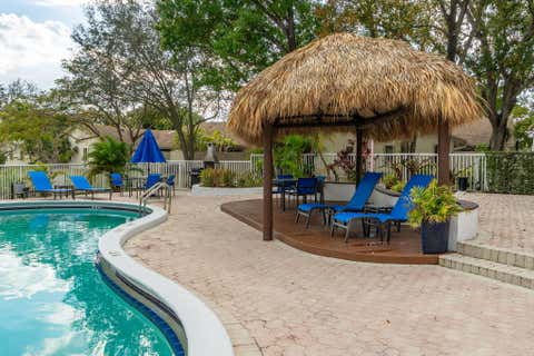 Tiny photo for 3096 S Oakland Forest Drive #1605, Oakland Park, FL 33309 (MLS # R11161865)