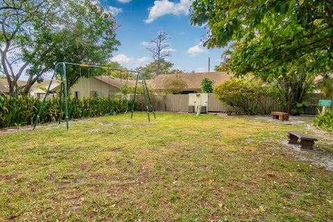Tiny photo for 3096 S Oakland Forest Drive #1605, Oakland Park, FL 33309 (MLS # R11161865)