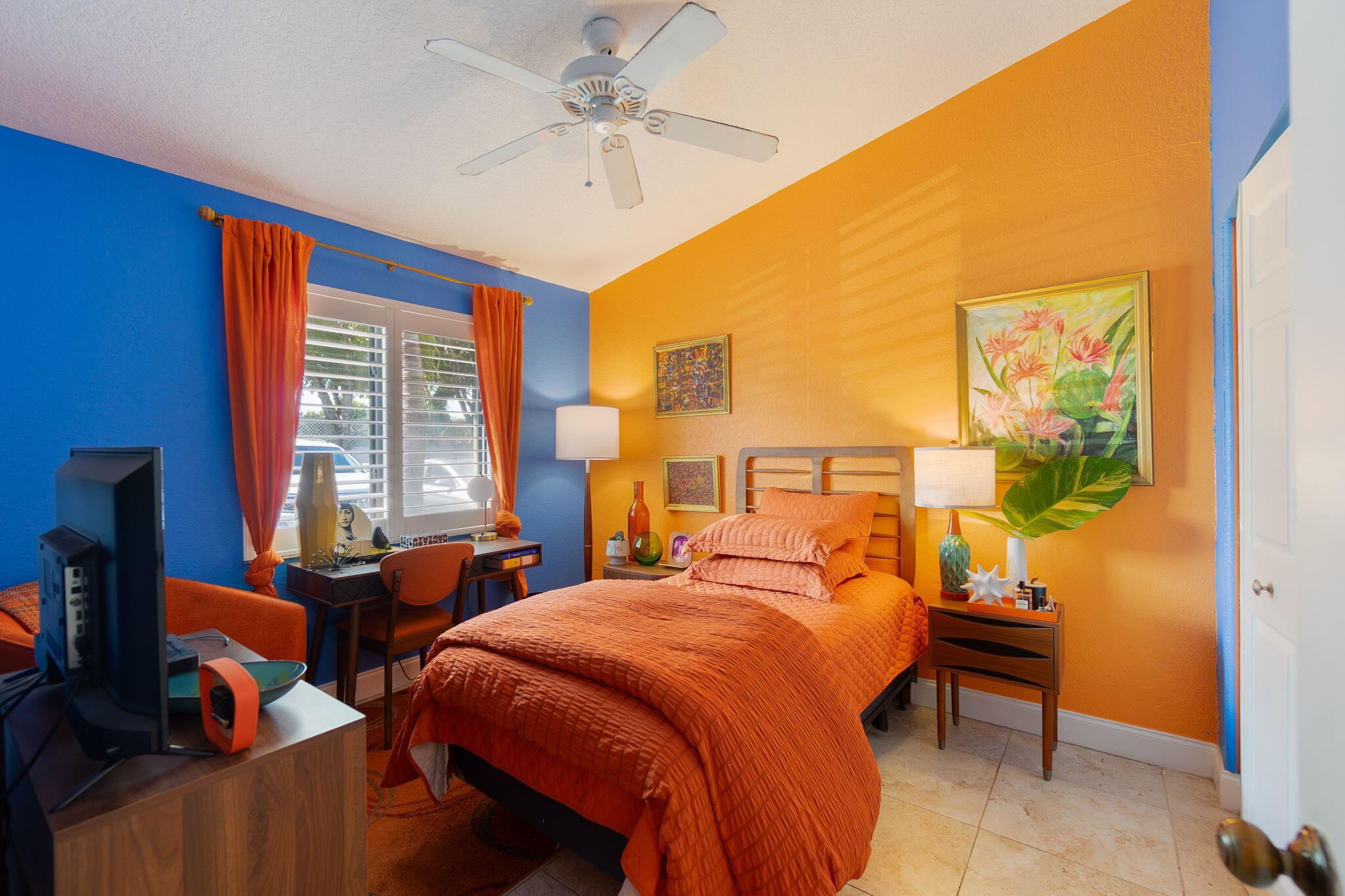 PINES OF OAKLAND - Residential