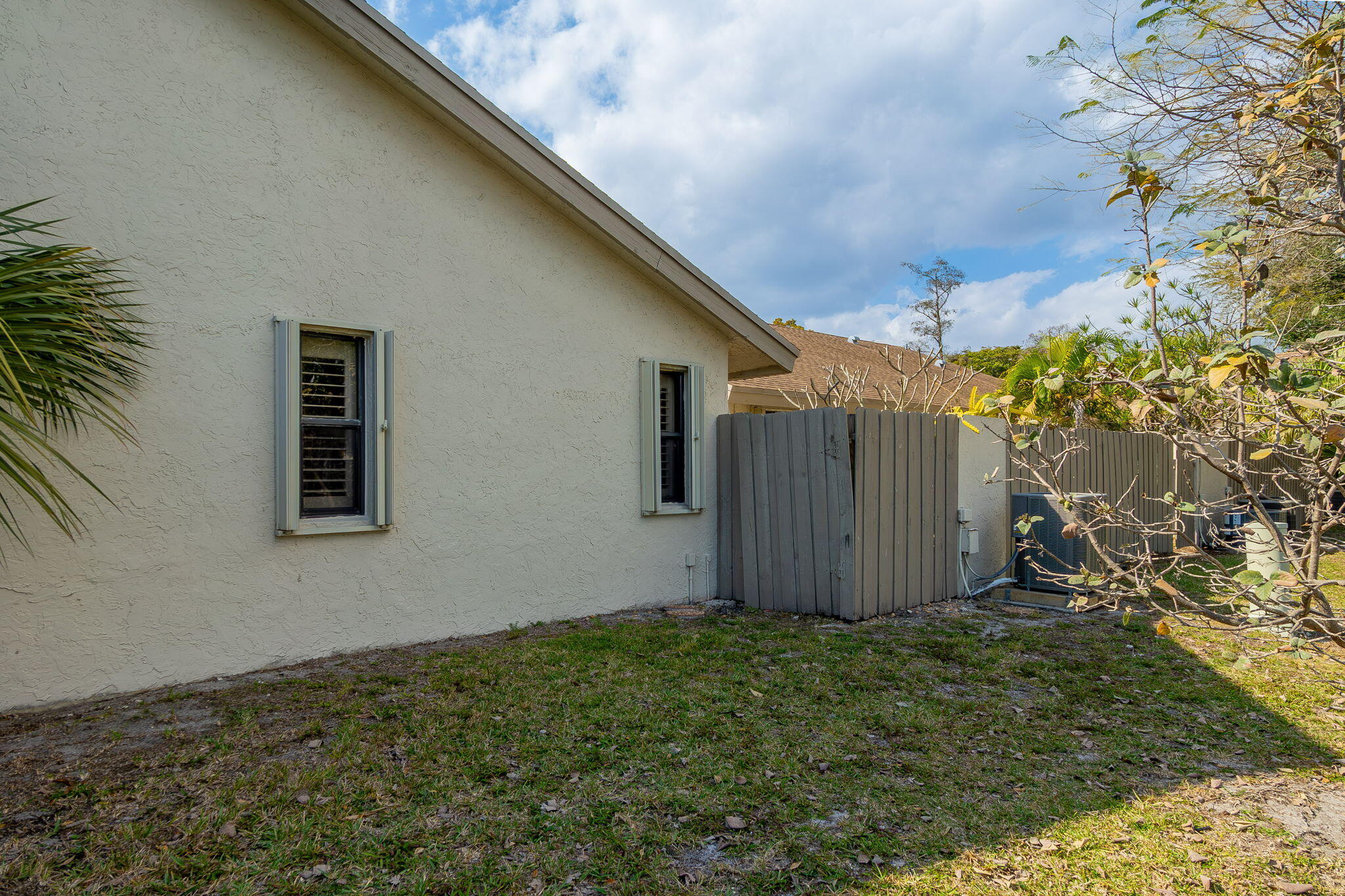 PINES OF OAKLAND - Residential