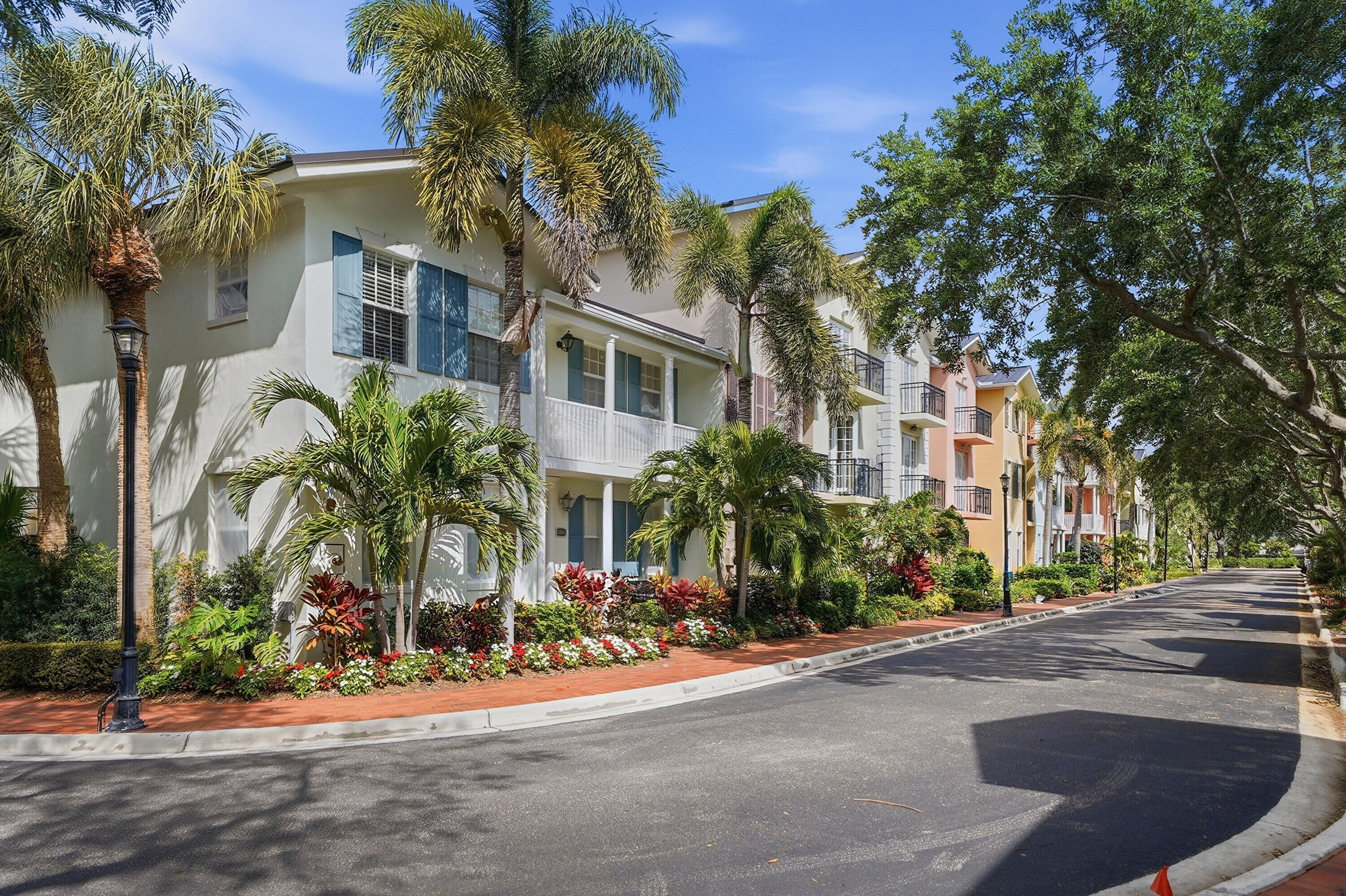 HERITAGE CLUB - Residential