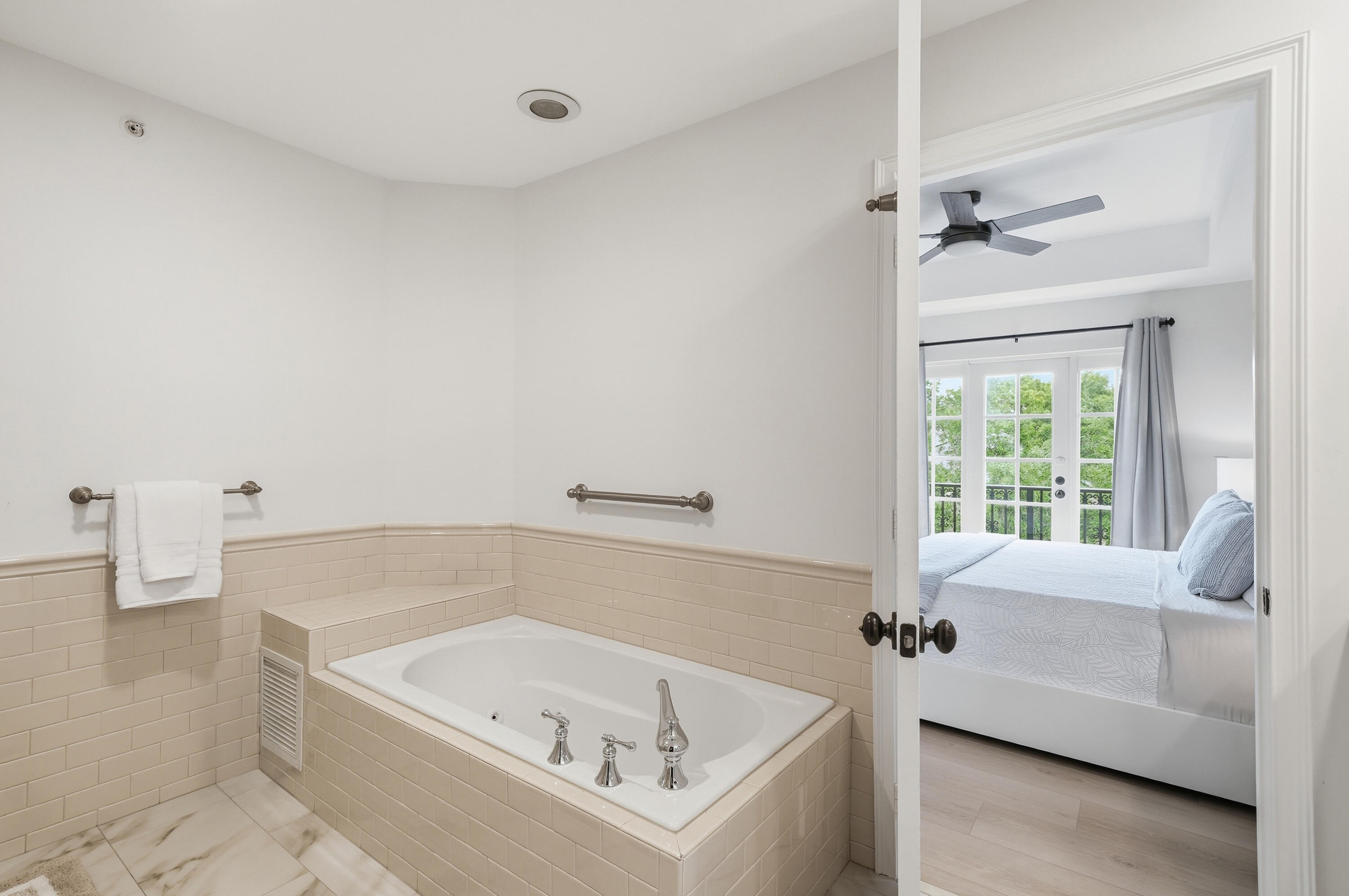 HERITAGE CLUB - Residential