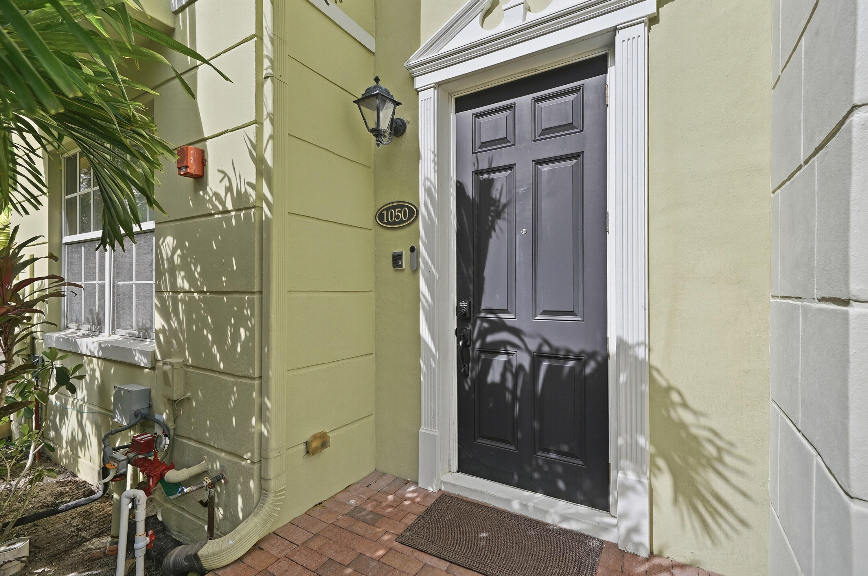 1050 E Heritage Club Circle