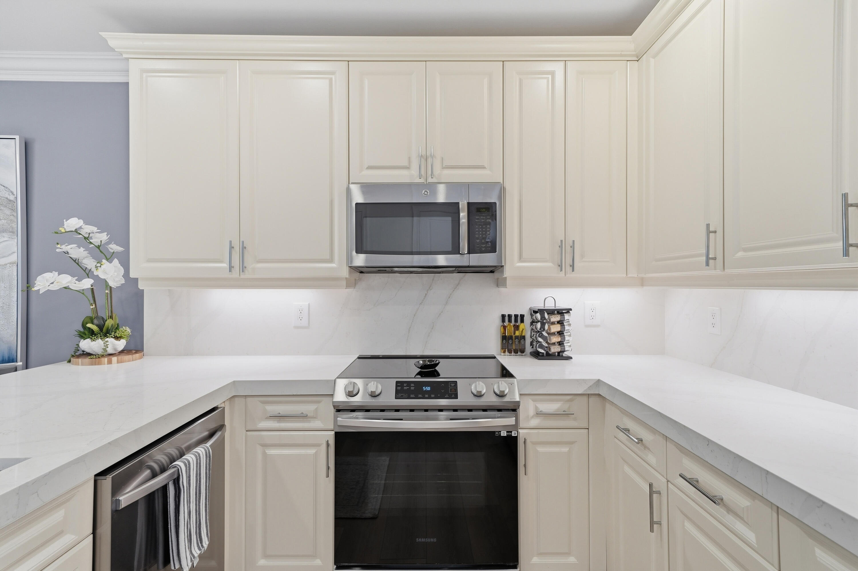 HERITAGE CLUB - Residential