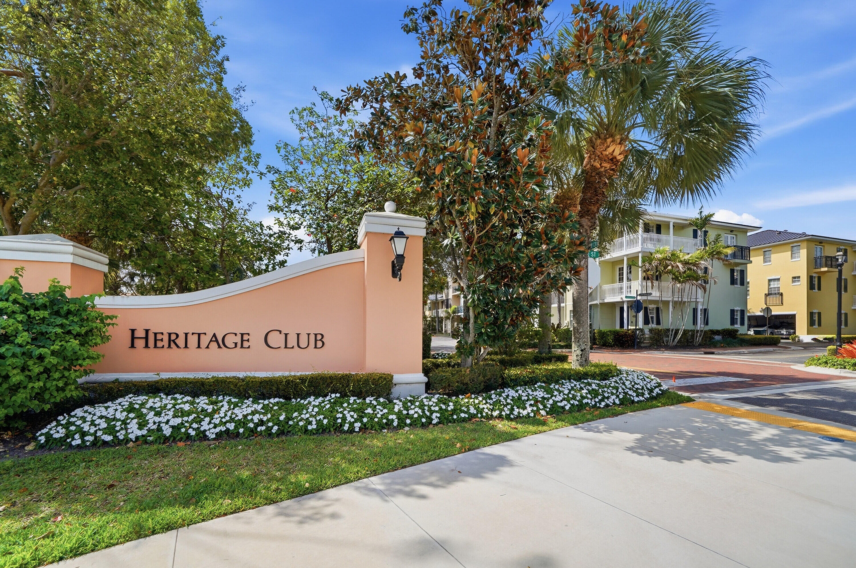 HERITAGE CLUB - Residential