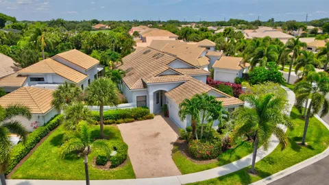 5213 Via De Amalfi Drive, Boca Raton, FL MLS: R11082300