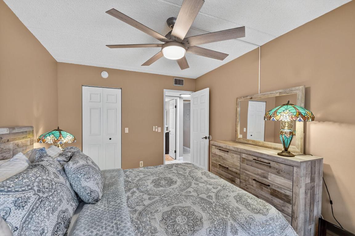 REGAL PALMS OXFORD CONDO - Residential