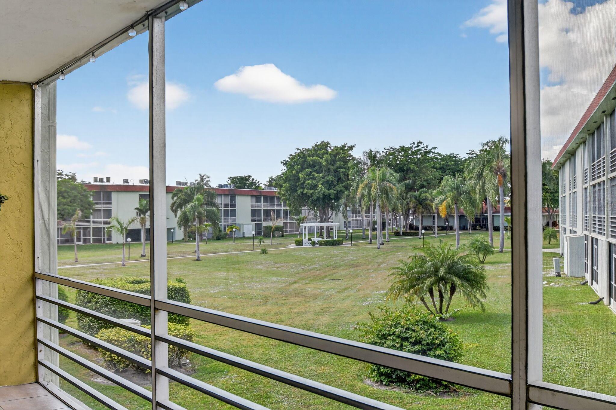 REGAL PALMS OXFORD CONDO - Residential