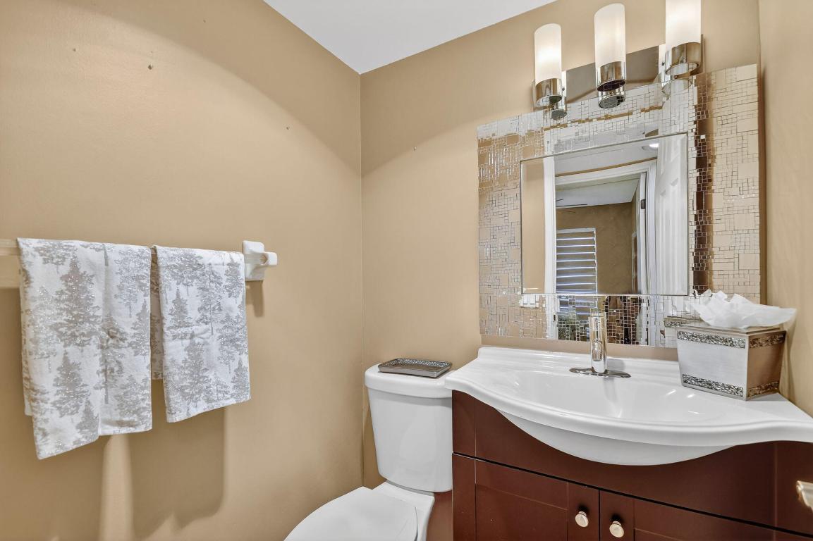 REGAL PALMS OXFORD CONDO - Residential