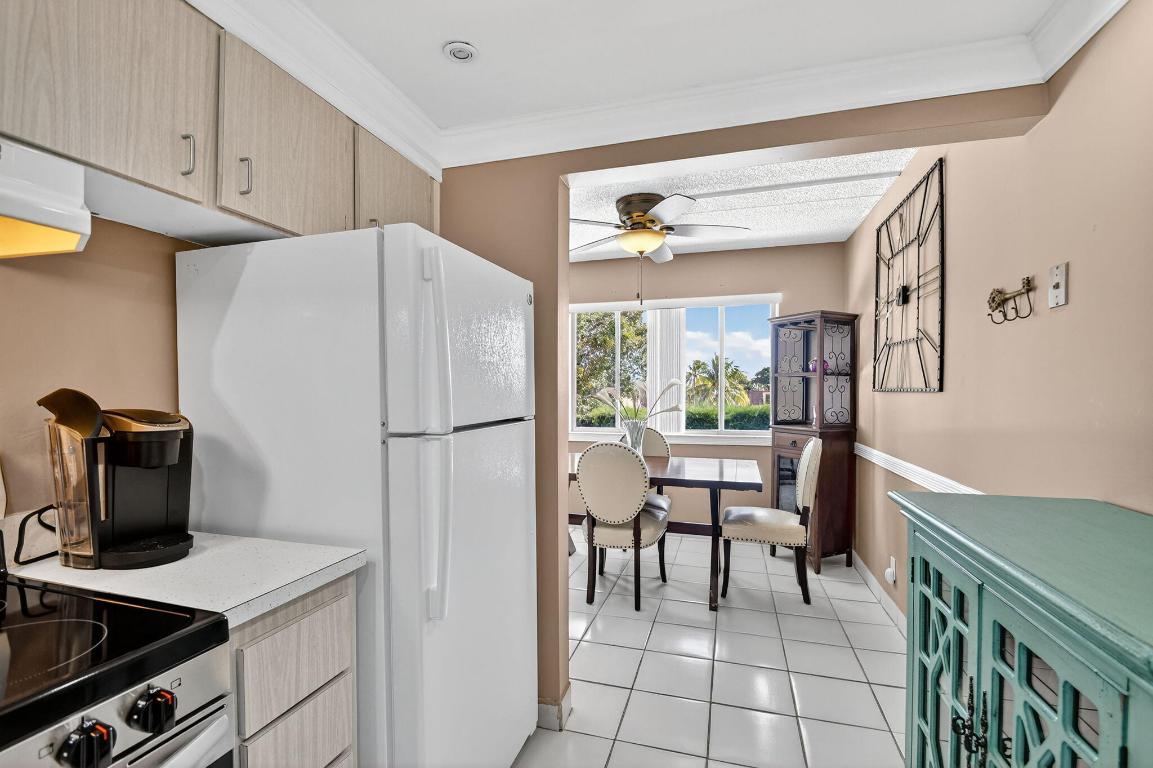 REGAL PALMS OXFORD CONDO - Residential