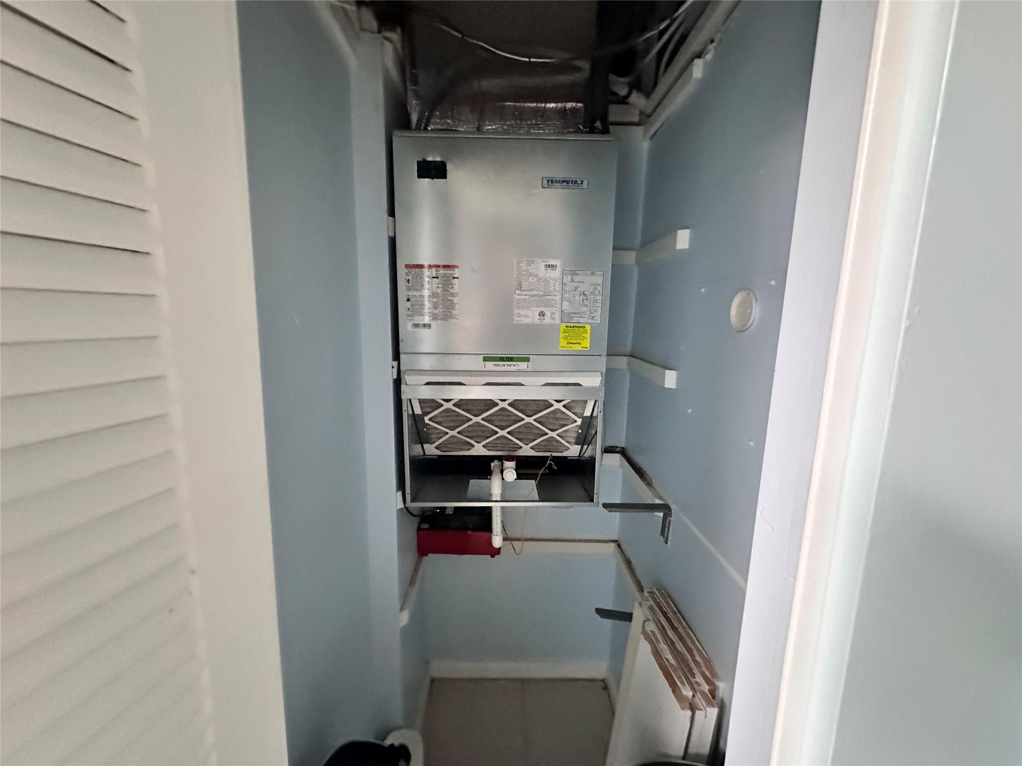 CROWN COLONY CLUB CONDO - Residential