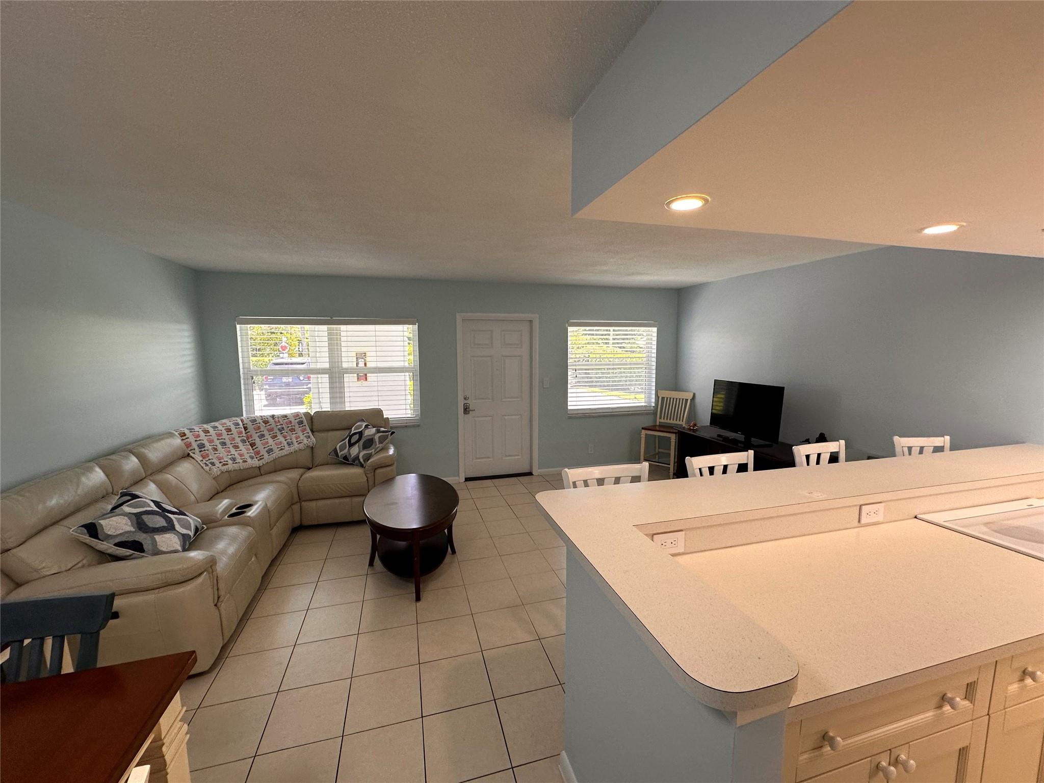 CROWN COLONY CLUB CONDO - Residential