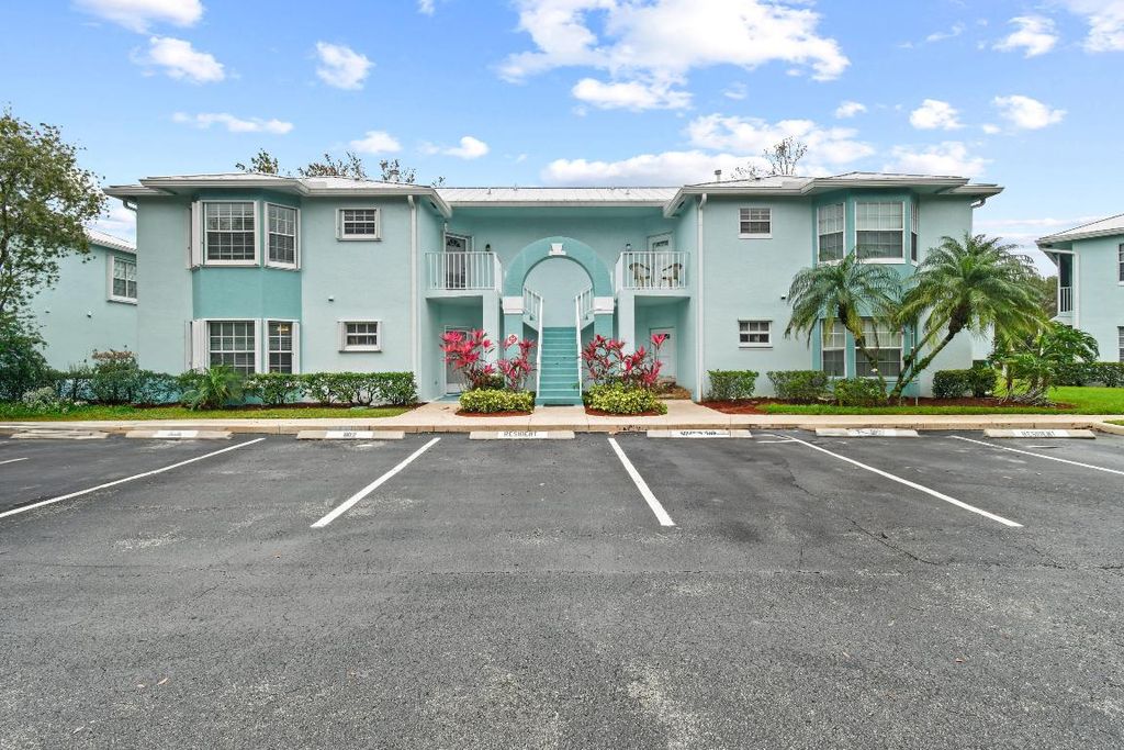 Photo of 1106 SW Swan Lake Circle #1603, Port Saint Lucie, FL 34986 (MLS # R10951154)