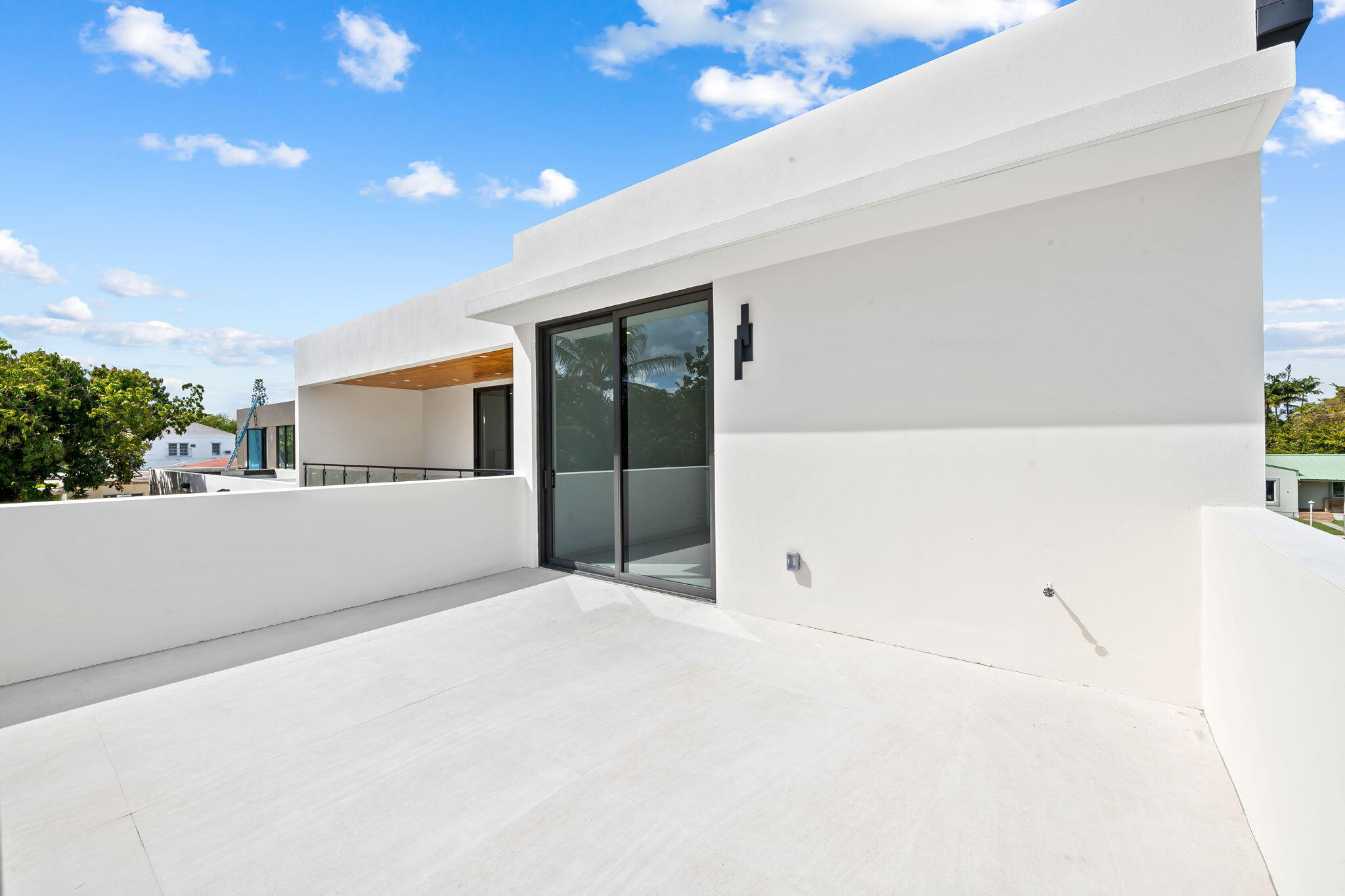 SILVER BLUFF EST-SEC B - Residential