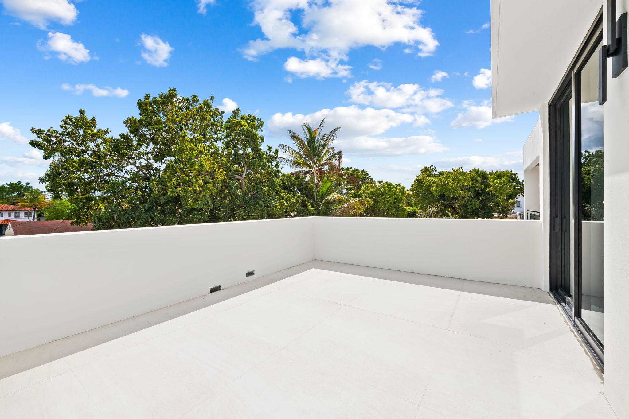 SILVER BLUFF EST-SEC B - Residential