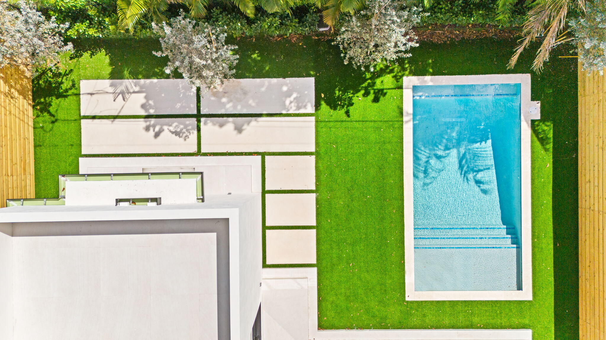 SILVER BLUFF EST-SEC B - Residential