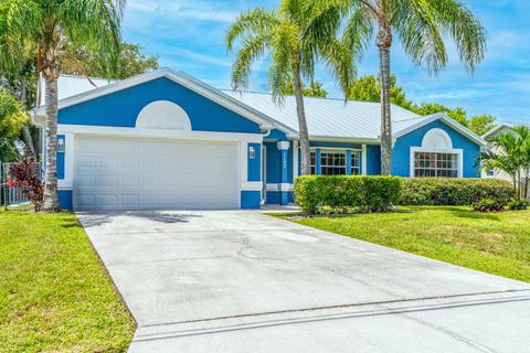 A home in Port St Lucie