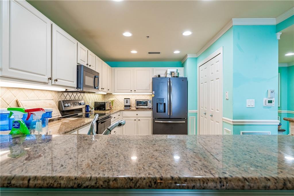 Grand Isle N Hutchinson - Residential