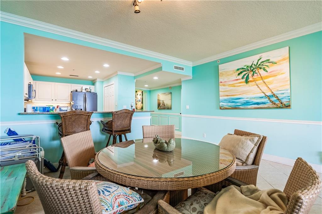 3702 N Highway A1a 402, Hutchinson Island, FL, 34949/$650,000 3 3702 N Highway A1a 402