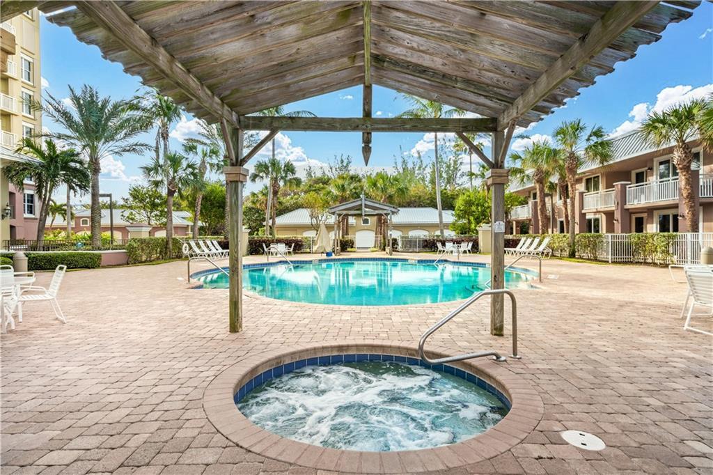 Grand Isle N Hutchinson - Residential