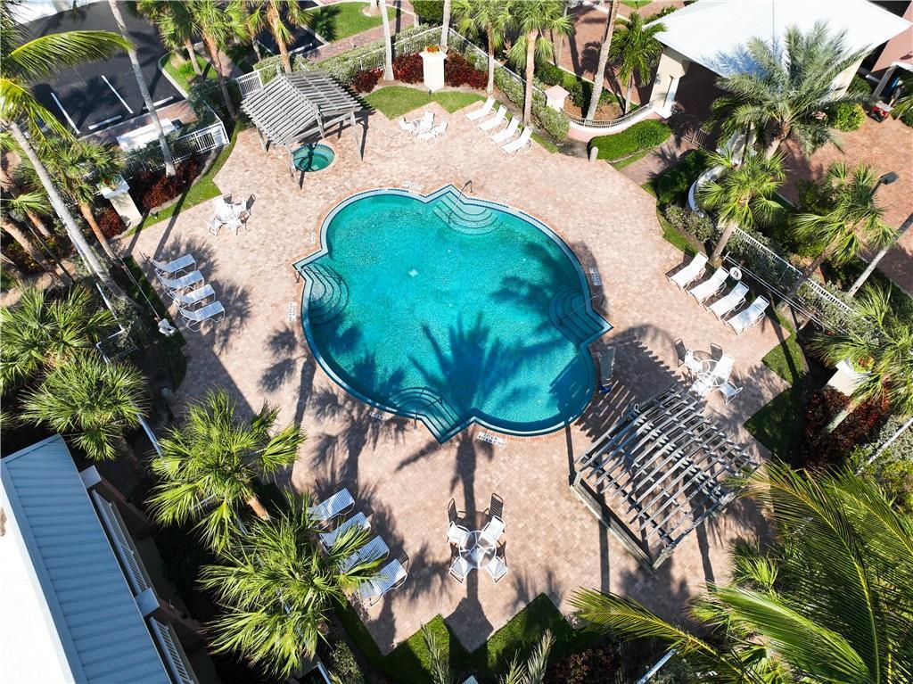 Grand Isle N Hutchinson - Residential