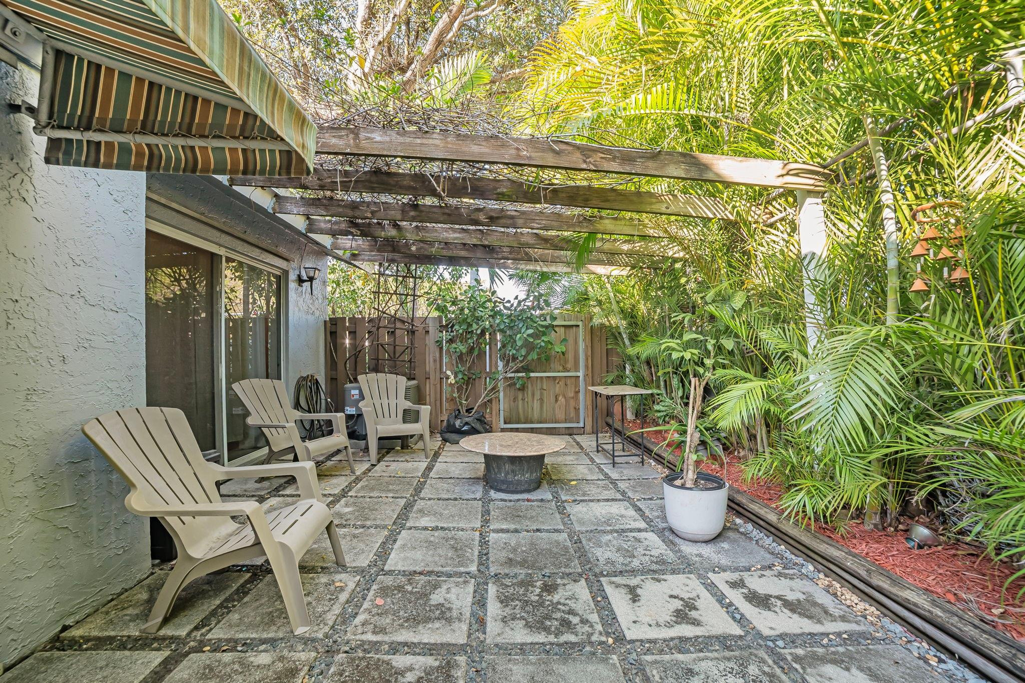 Place Royale - Residential