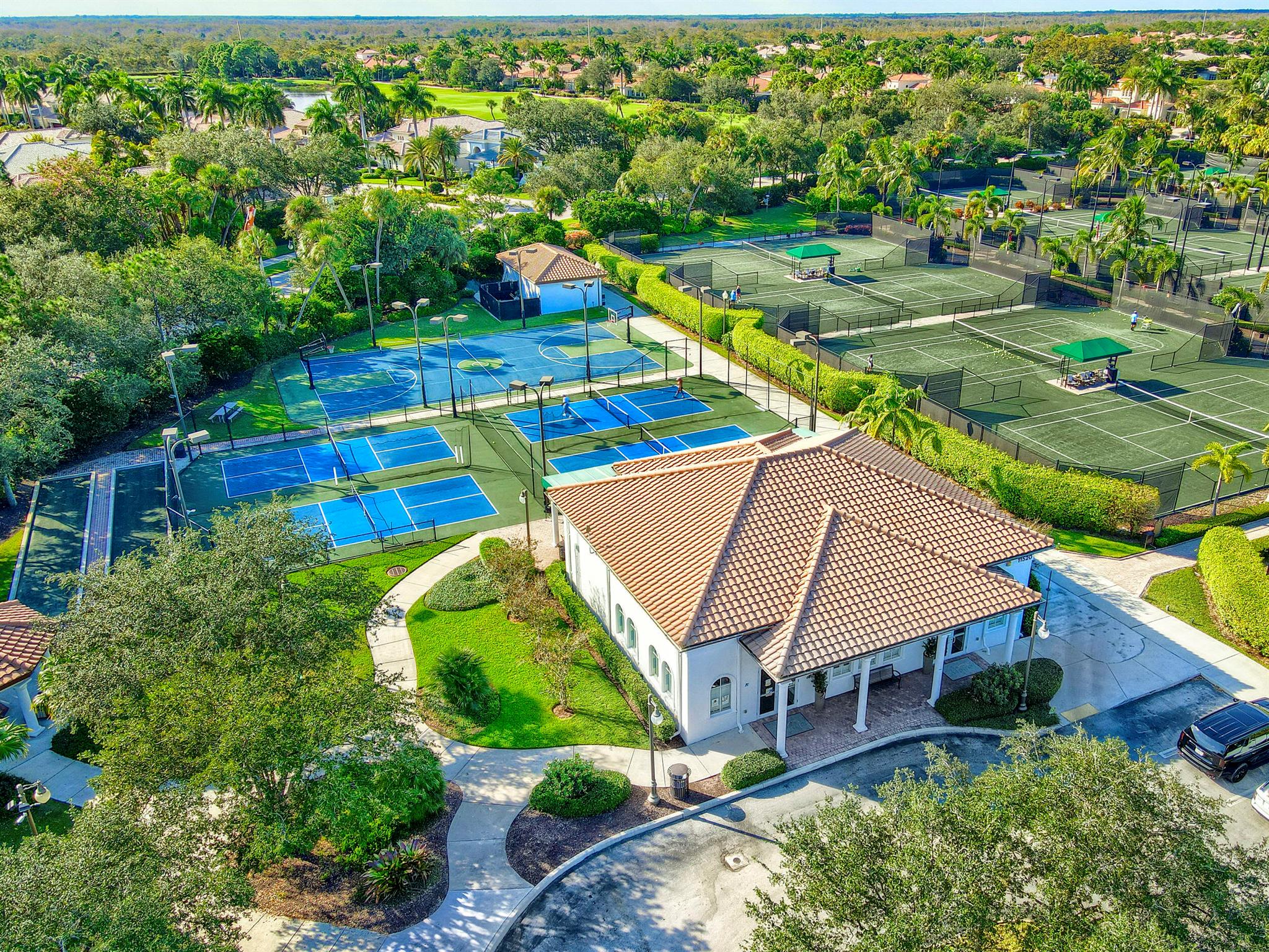 MIRASOL VIA VERDE - Residential