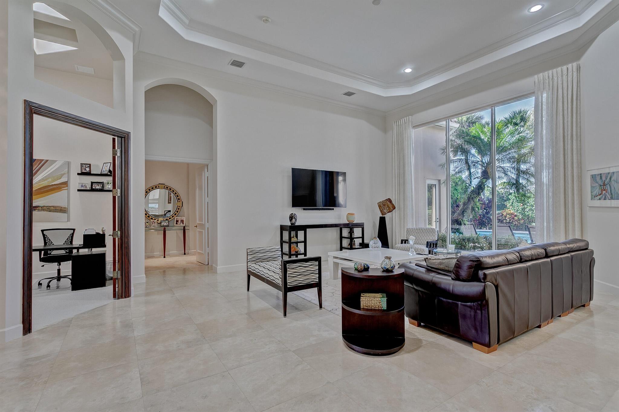 MIRASOL VIA VERDE - Residential