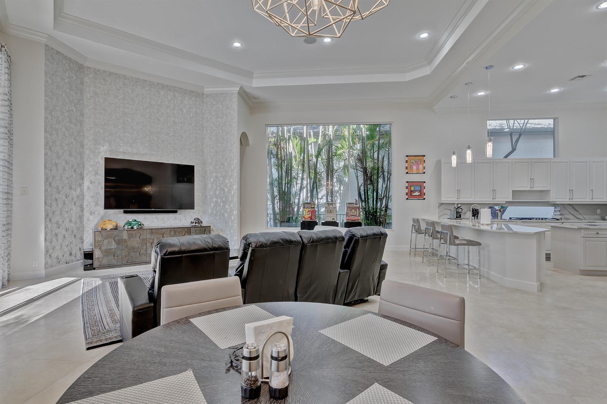 MIRASOL VIA VERDE - Residential