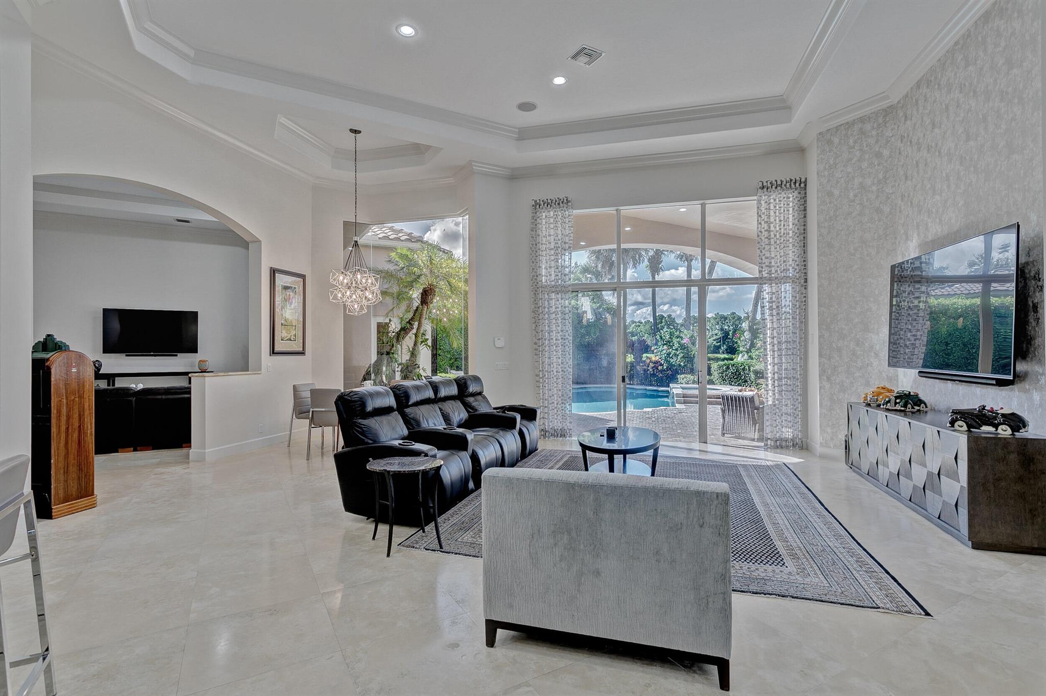 MIRASOL VIA VERDE - Residential