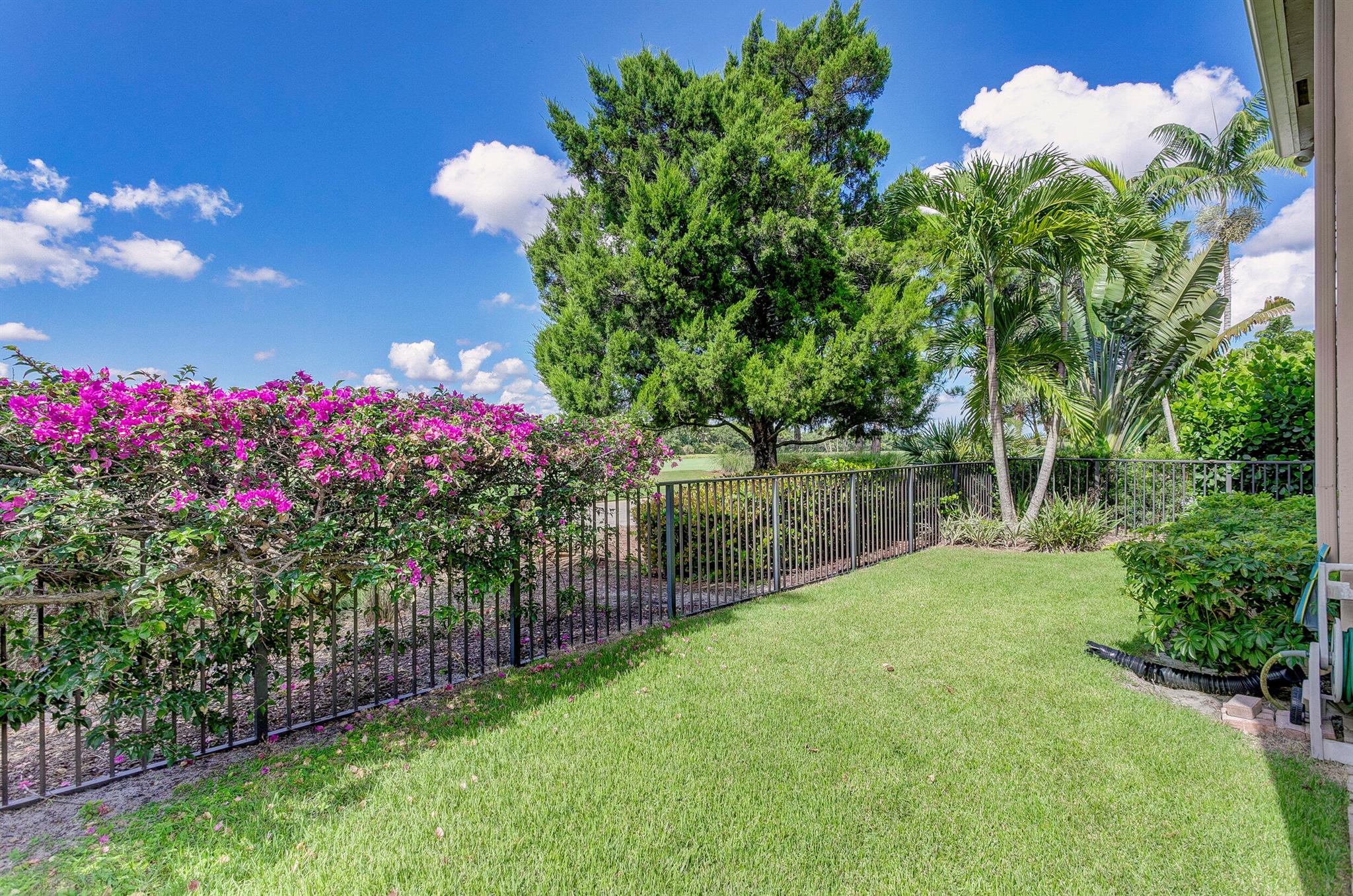 MIRASOL VIA VERDE - Residential