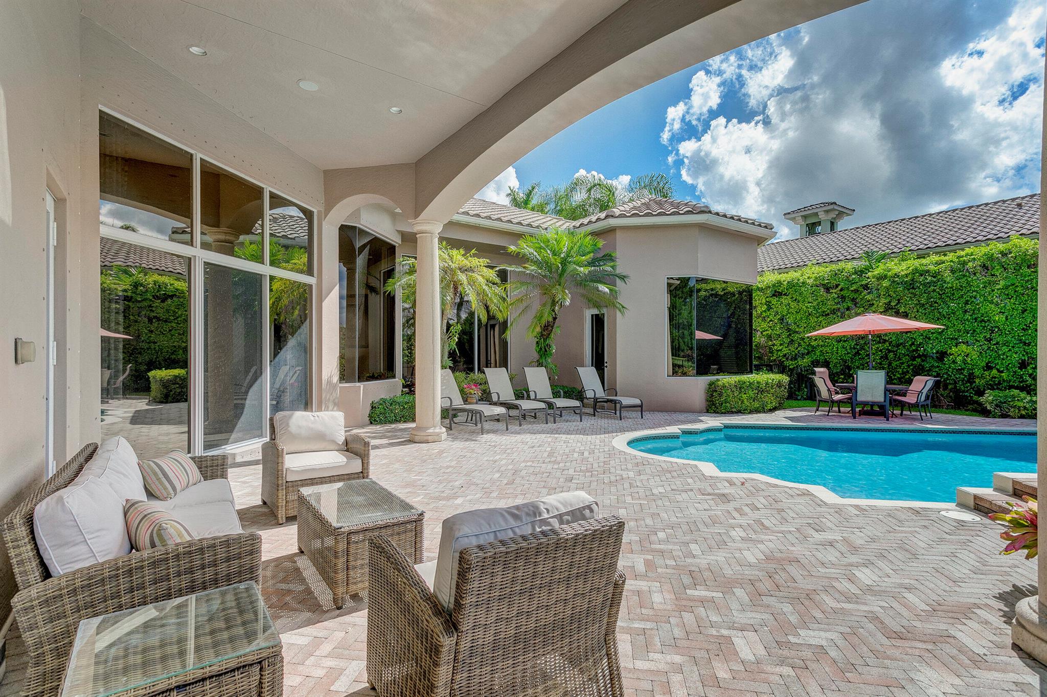 MIRASOL VIA VERDE - Residential