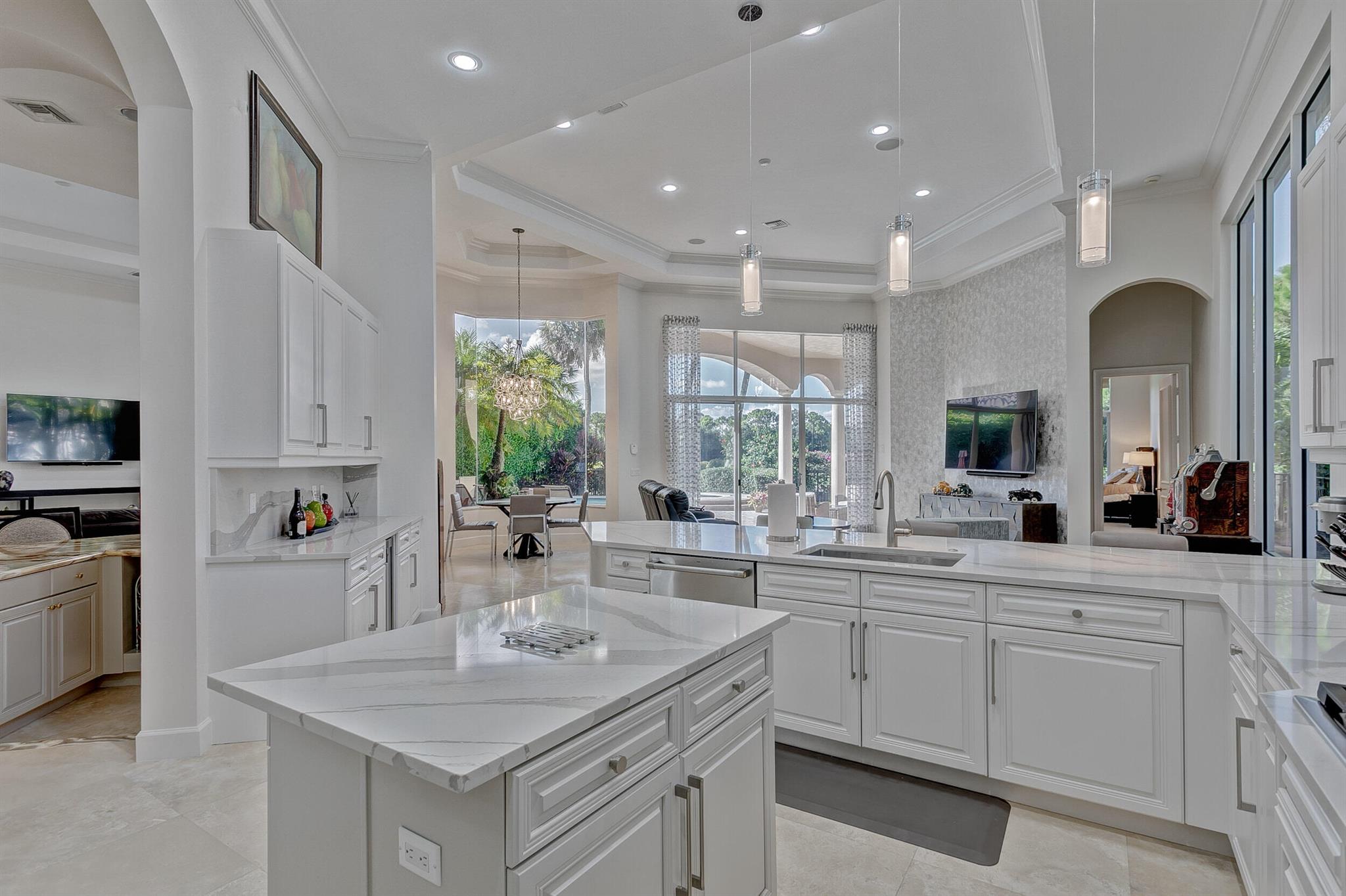 MIRASOL VIA VERDE - Residential