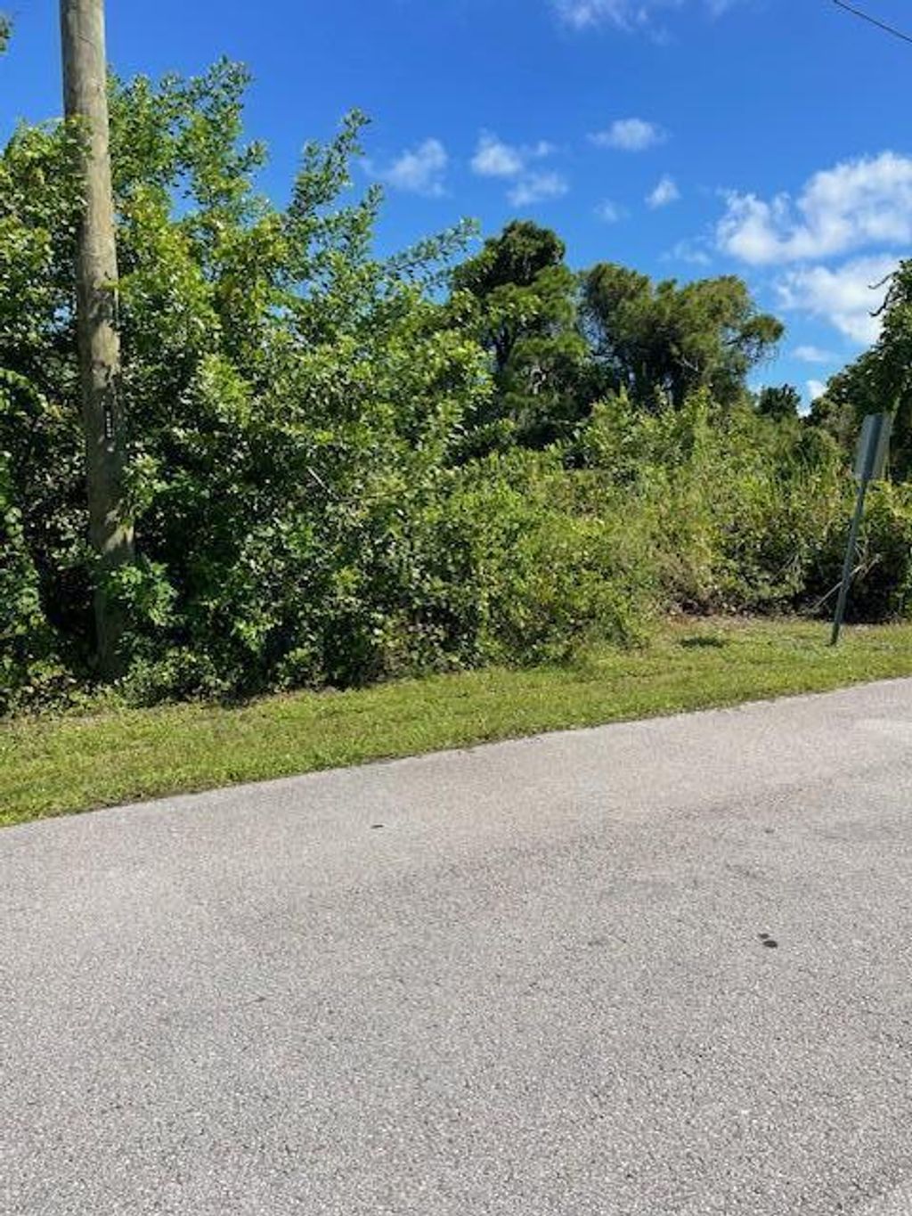Photo of Xxx Matanzas Ave, Fort Pierce, FL 34946 (MLS # R11127598)