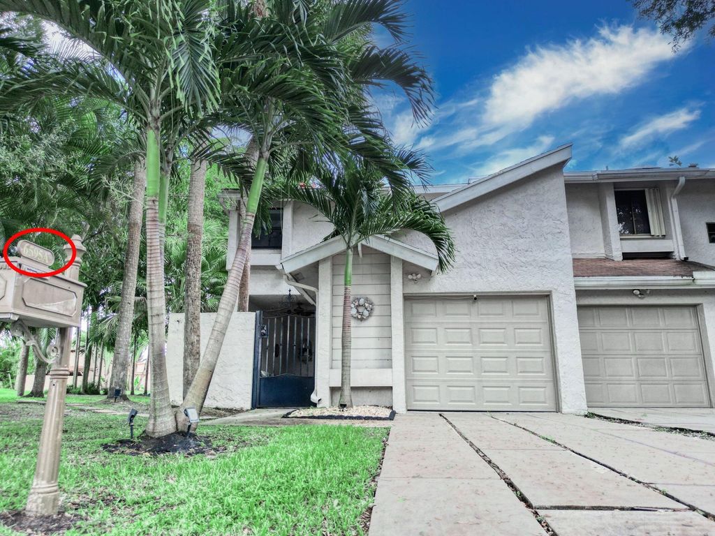 Photo of 6595 Parkview Drive #A, Boca Raton, FL 33433 (MLS # B26019192)