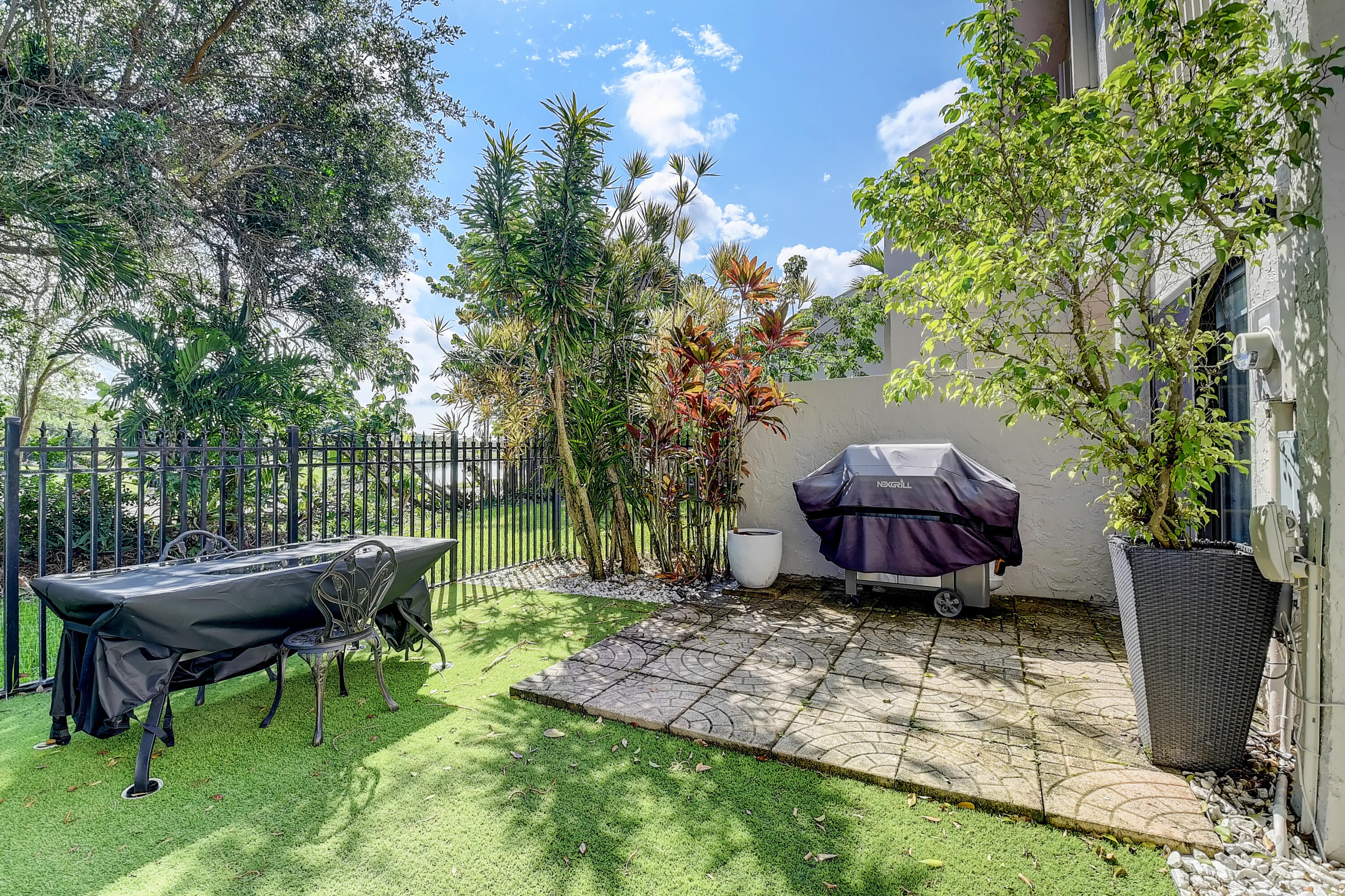 FAIRWAY VILLAGE - Residential