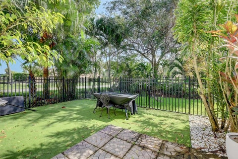 Tiny photo for 6595 Parkview Drive #A, Boca Raton, FL 33433 (MLS # B26019192)