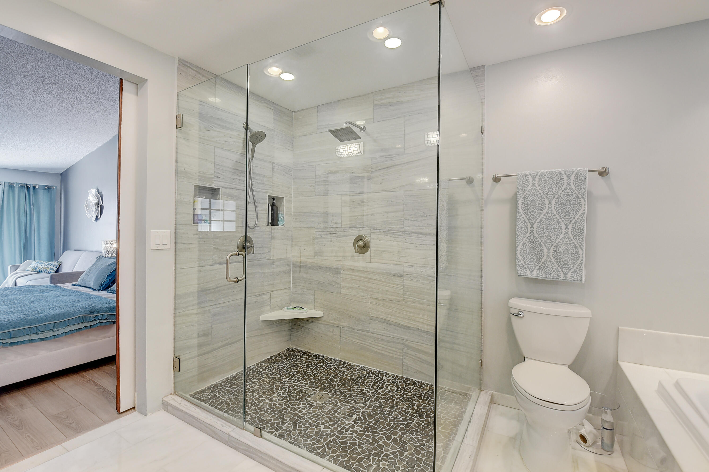 FAIRWAY VILLAGE - Residential