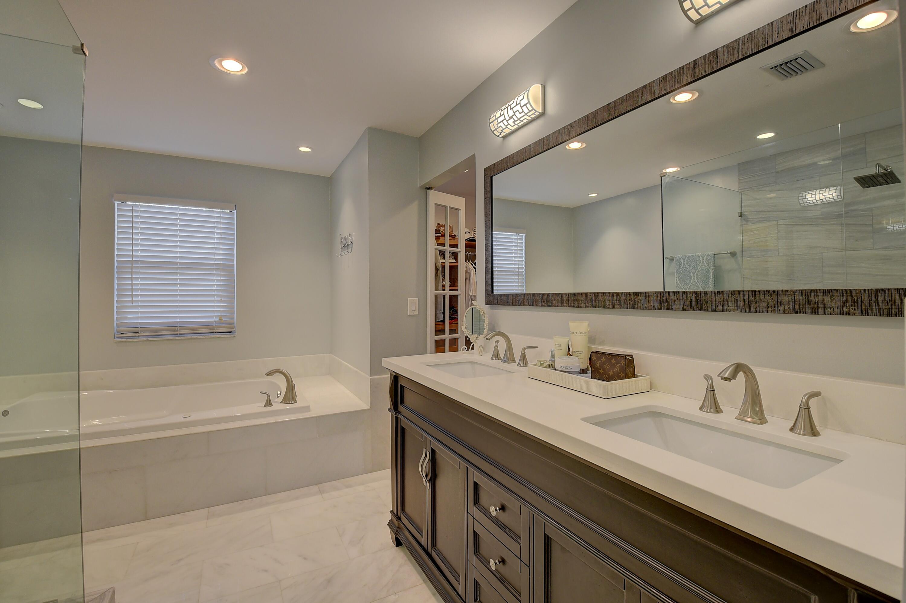 FAIRWAY VILLAGE - Residential