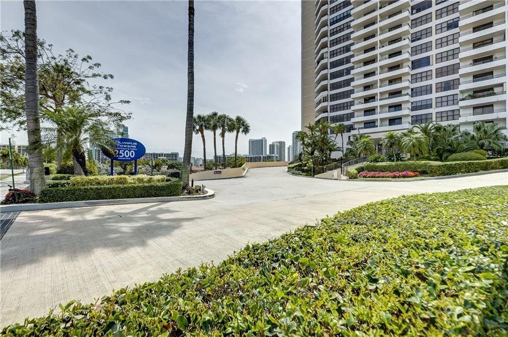 The Olympus Condo Ph C - Residential Lease