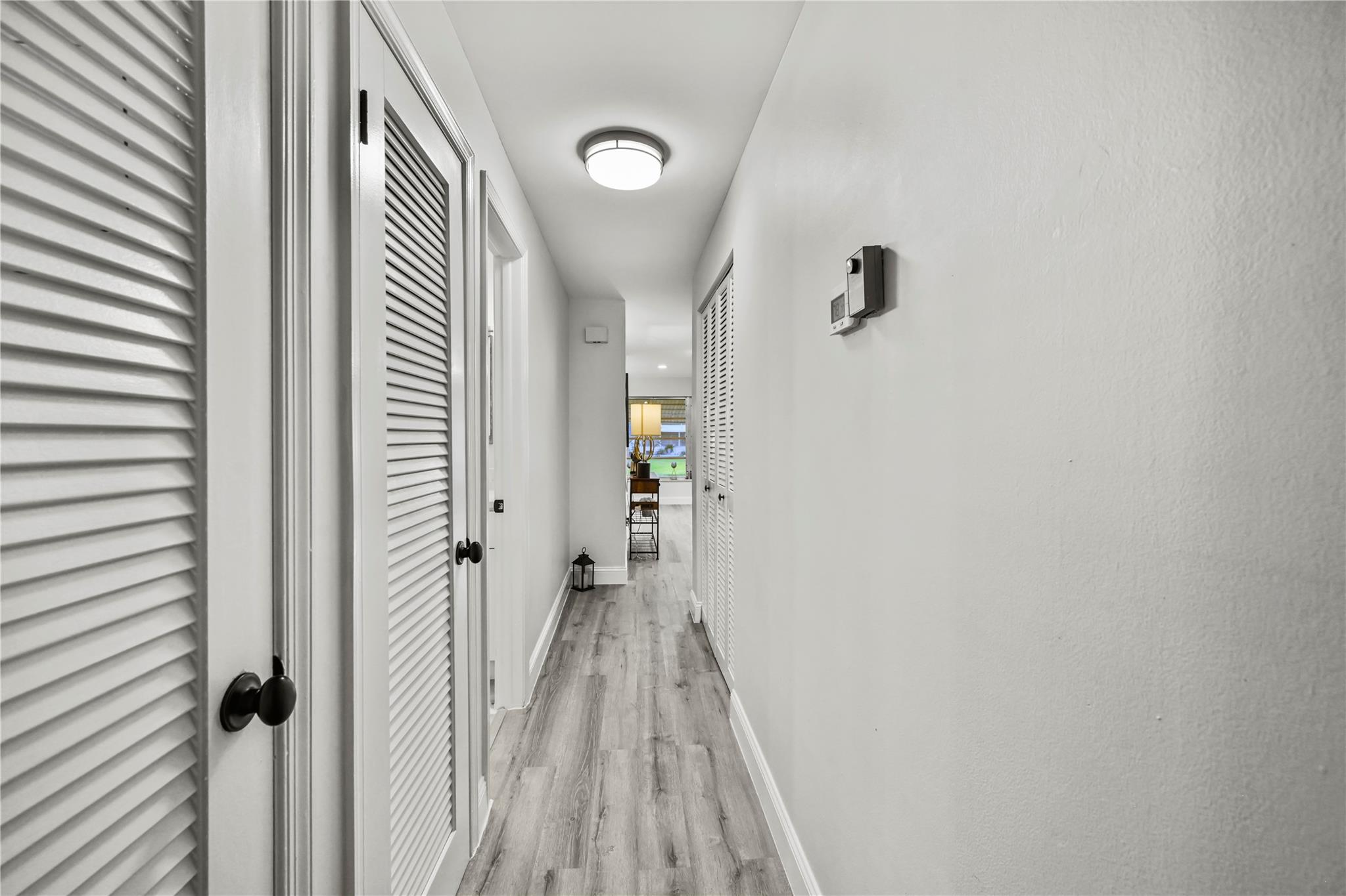 LAUDERDALE WEST - Residential