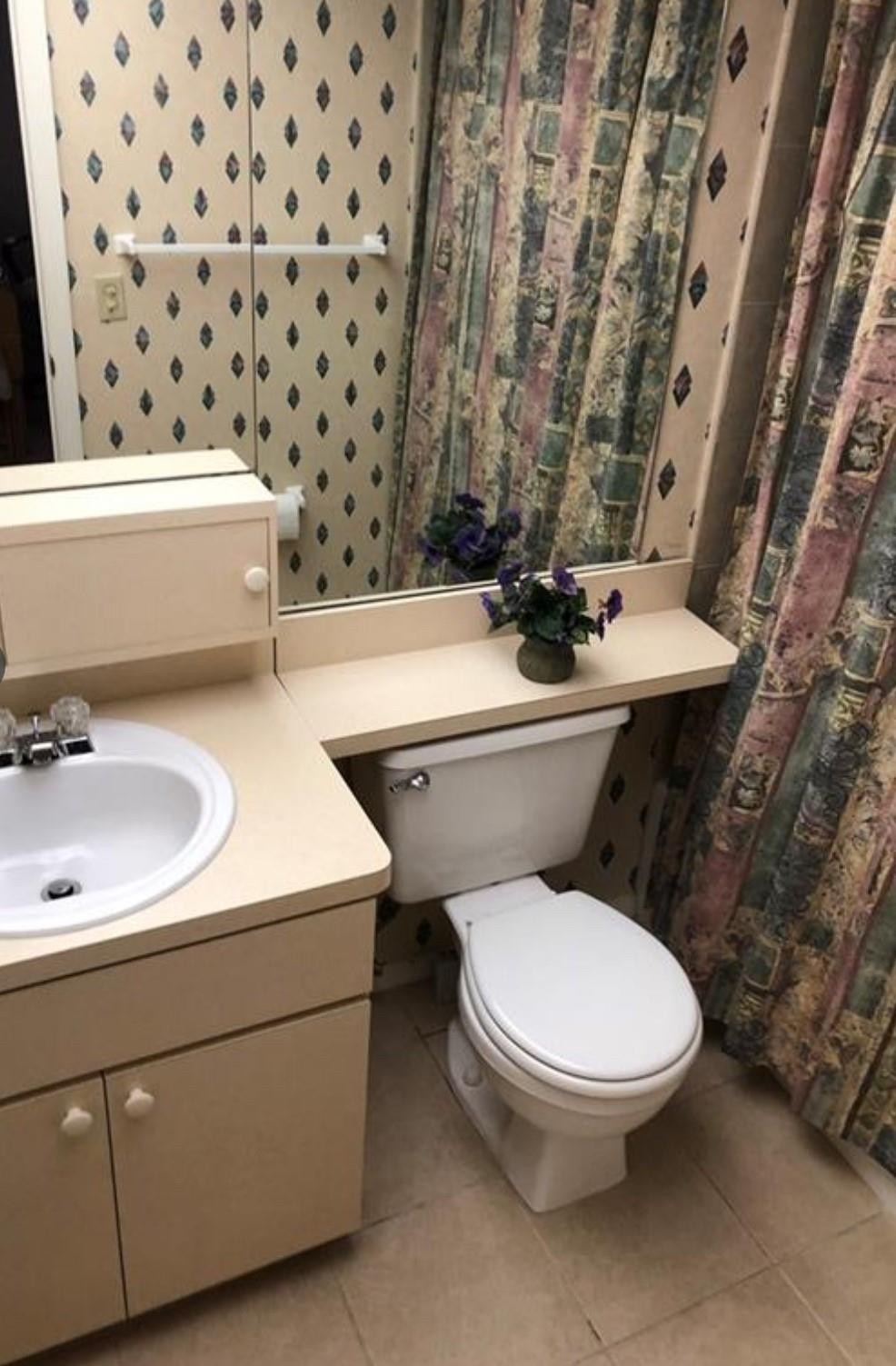 SUNRISE LAKES PHASE 3 - Residential
