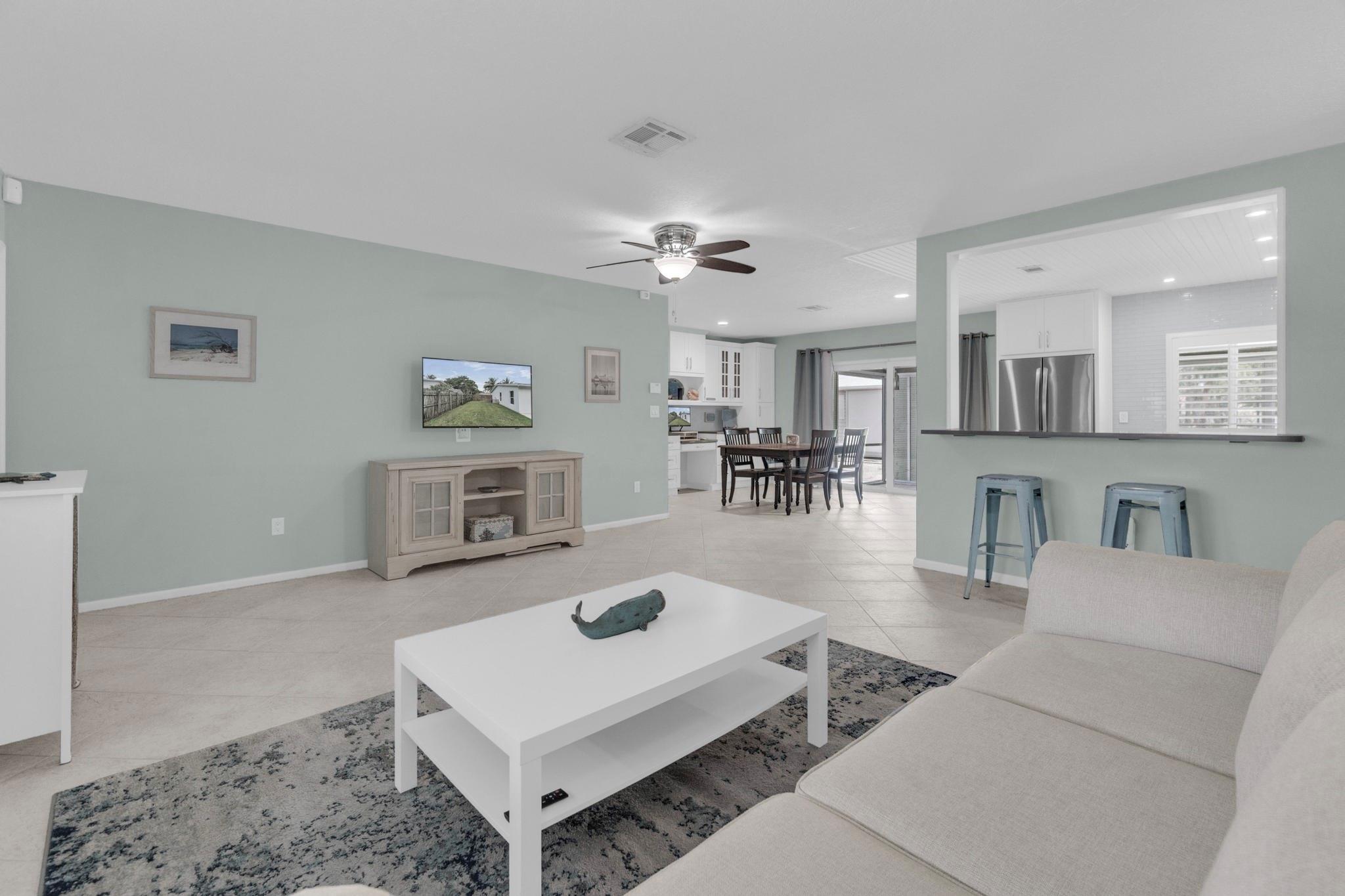 1236 SW 16th Ave
